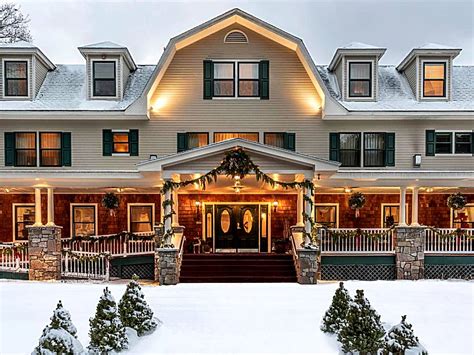 small luxury inns of america.